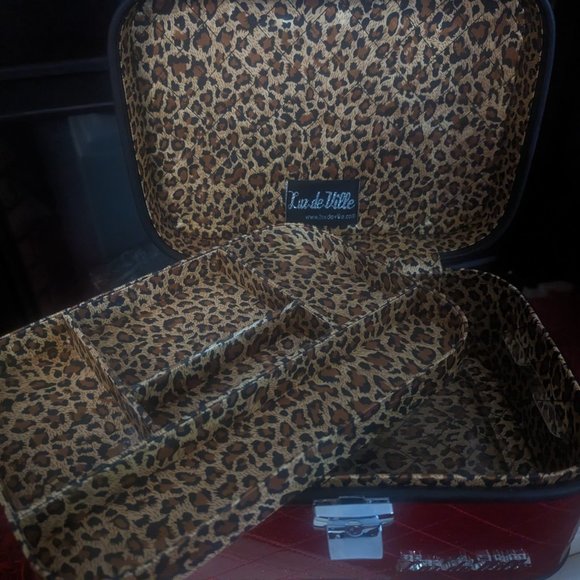 COPY - LuxdeVille Small luggage case - Picture 3 of 4